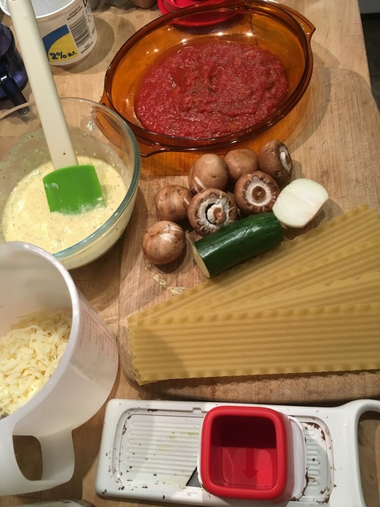 Easy and delicious lasagna in the Tupperware MicroPro grill. Caroline